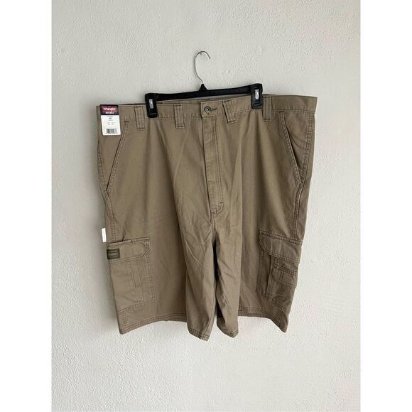 Wrangler Originals Man Premium Fabric Loose Fit Cargo Short, Size 44 - Picture 2 of 7
